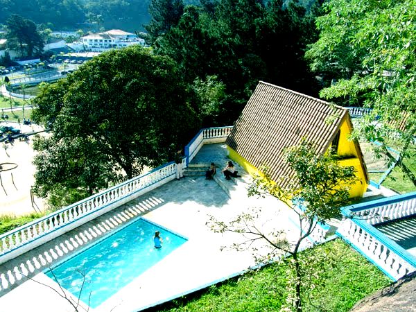CLUBE ALPES DA CANTAREIRA- CHALÉS